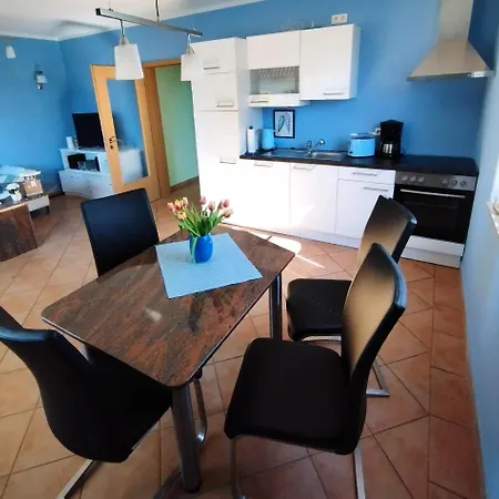 Appartamento Modern Ausgestattete In Ruhiger Lage Binz